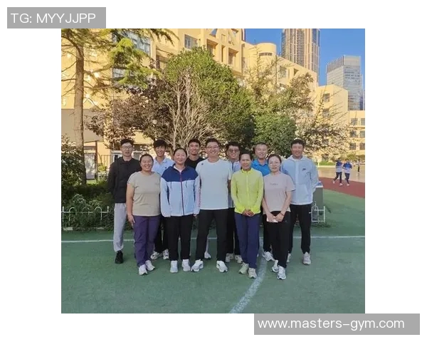 竞技体育在促进身心健康、培养团队合作与公平竞争中的深远意义探讨